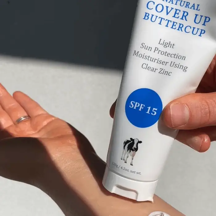 Cover Up Buttercup SPF 15 Natural Moisturizer 120g - Image 3
