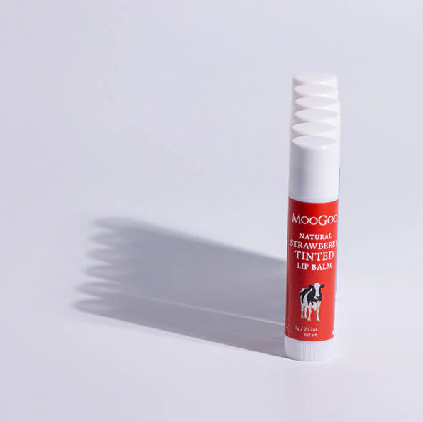 Edible Lip Balm 5g – Strawberry Tinted - Image 4