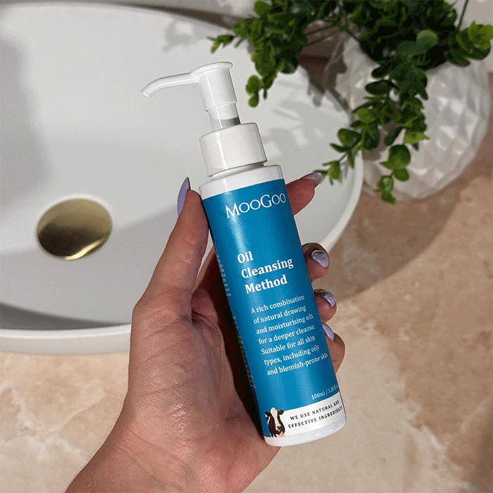 Oil Cleansing Method 100ml - Image 3